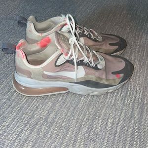 Nike air max 270 react please chalk stone muave